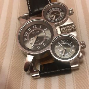 Oulm unique stainless steal time piece